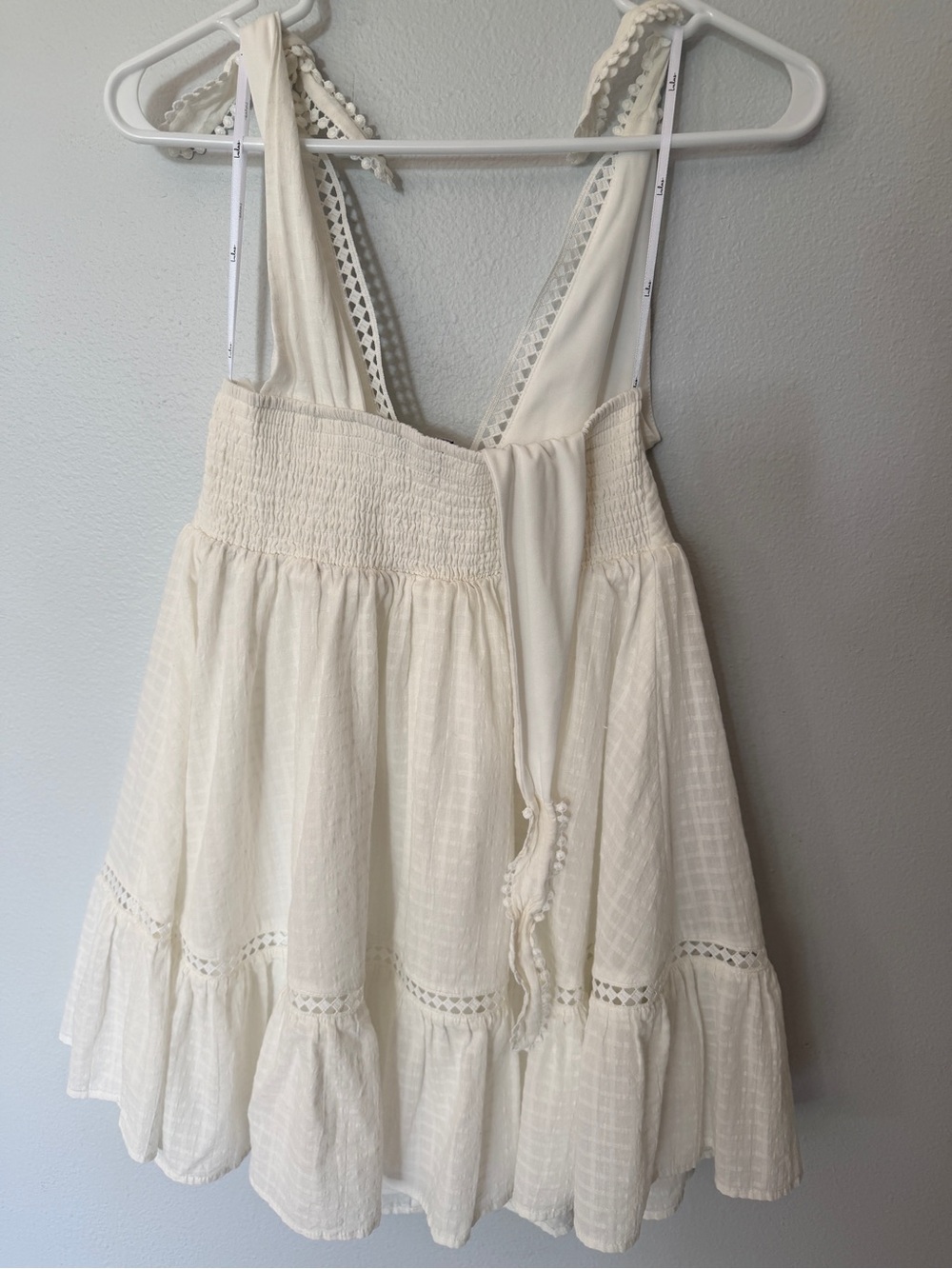 Lulu’s White tie-strap babydoll mini dress Summer Dress- size small - Picture 11 of 14